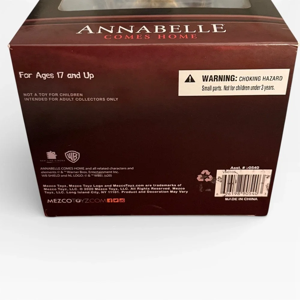 Annabelle Comes Home Mezco Horror Figure Doll New‎ and Sealed Collectors